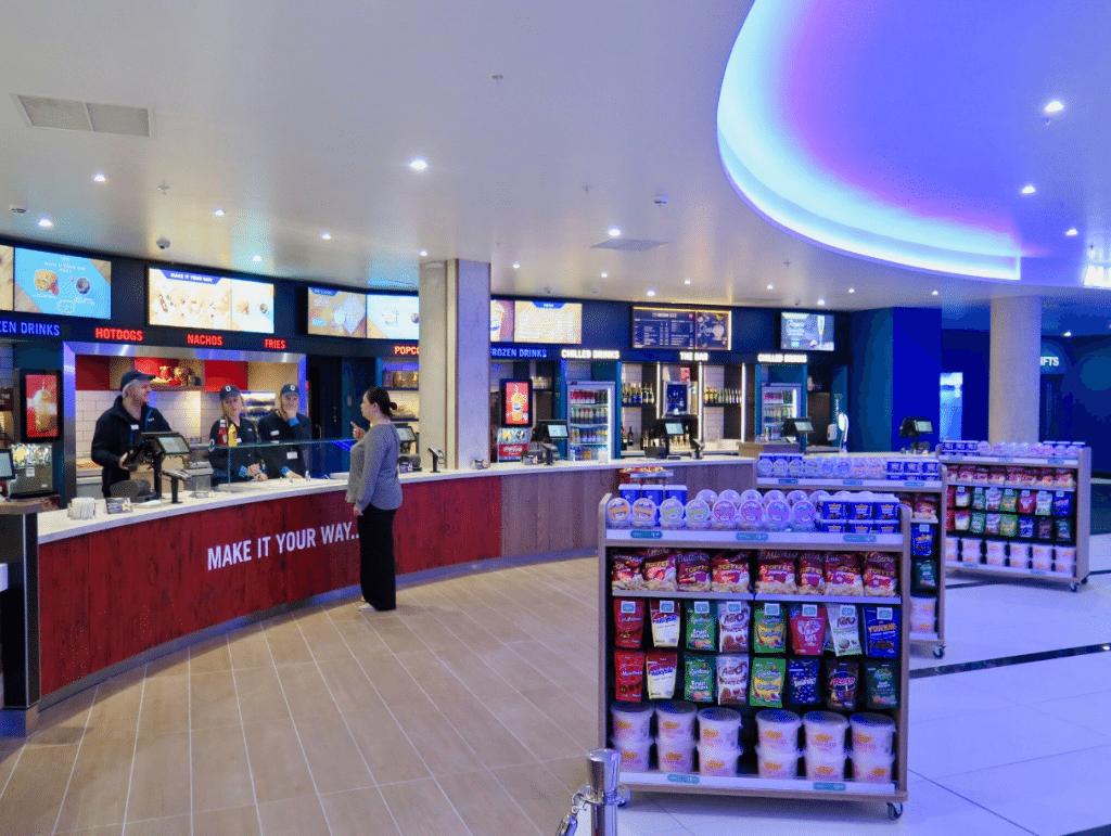 Concessions counter at Odeon Bournemouth. (photo: Martek)