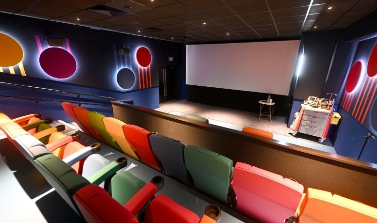 Sharp/NEC supports MediCinema in its mission to bring therapeutic cinema experiences to hospital patients and their families in the UK