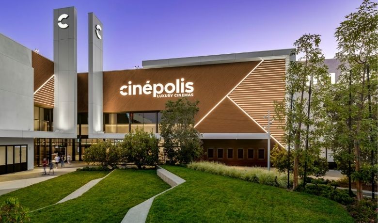 Unique X is proud to announce a landmark long-term agreement with Cinépolis, the world’s third-largest cinema exhibitor