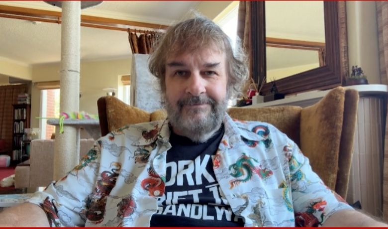 Peter Jackson has recorded welcome fan introductions for each of the extended editions of the iconic films of "The Lord of the Rings Trilogy"