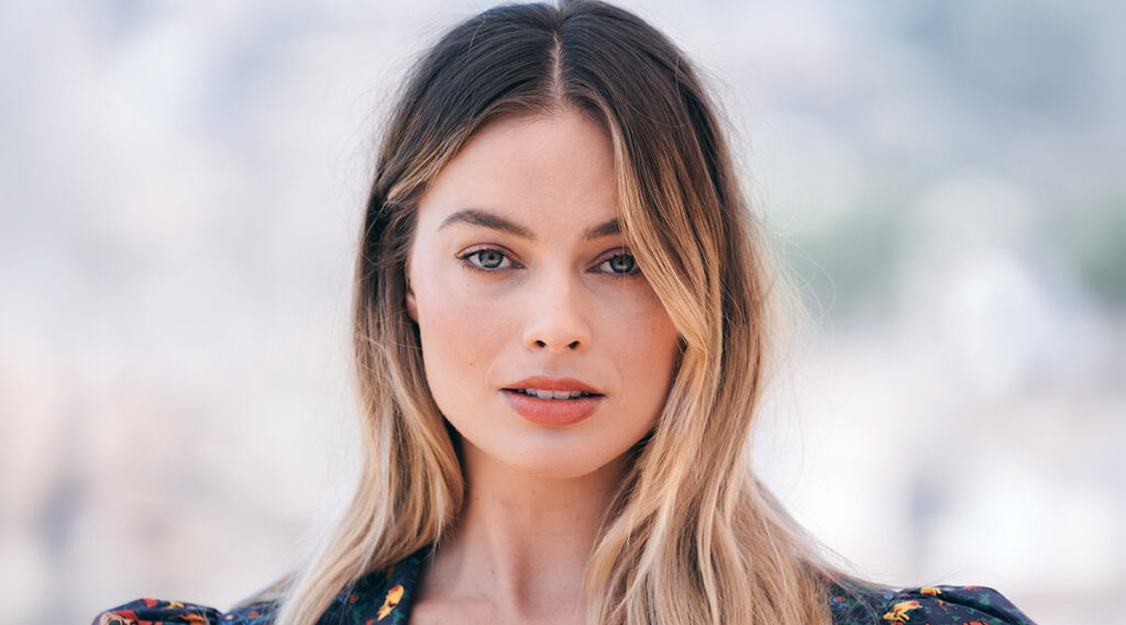 Margot Robbie - Photo by Luca Carlino